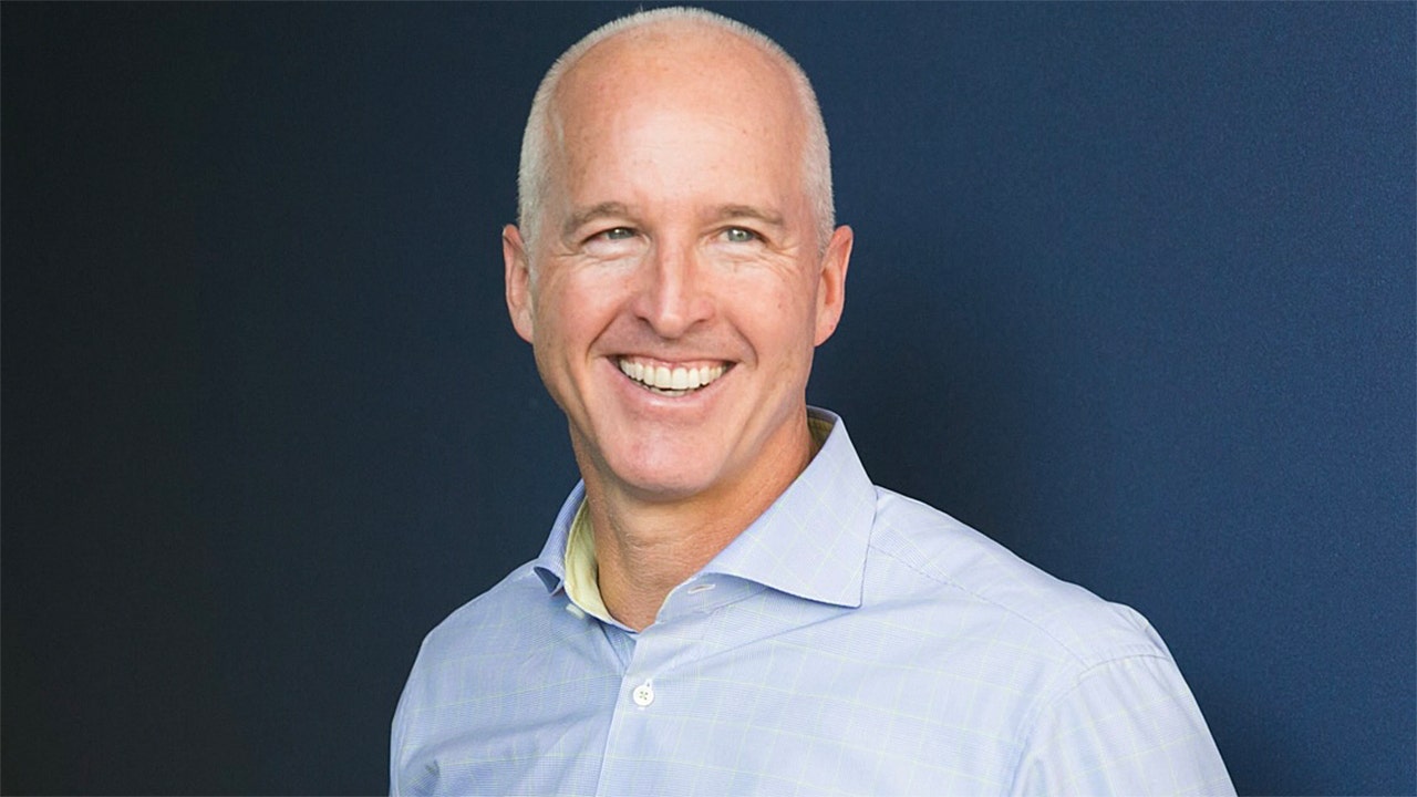Medical device CEO turned gubernatorial candidate pitches 'patients first' plan