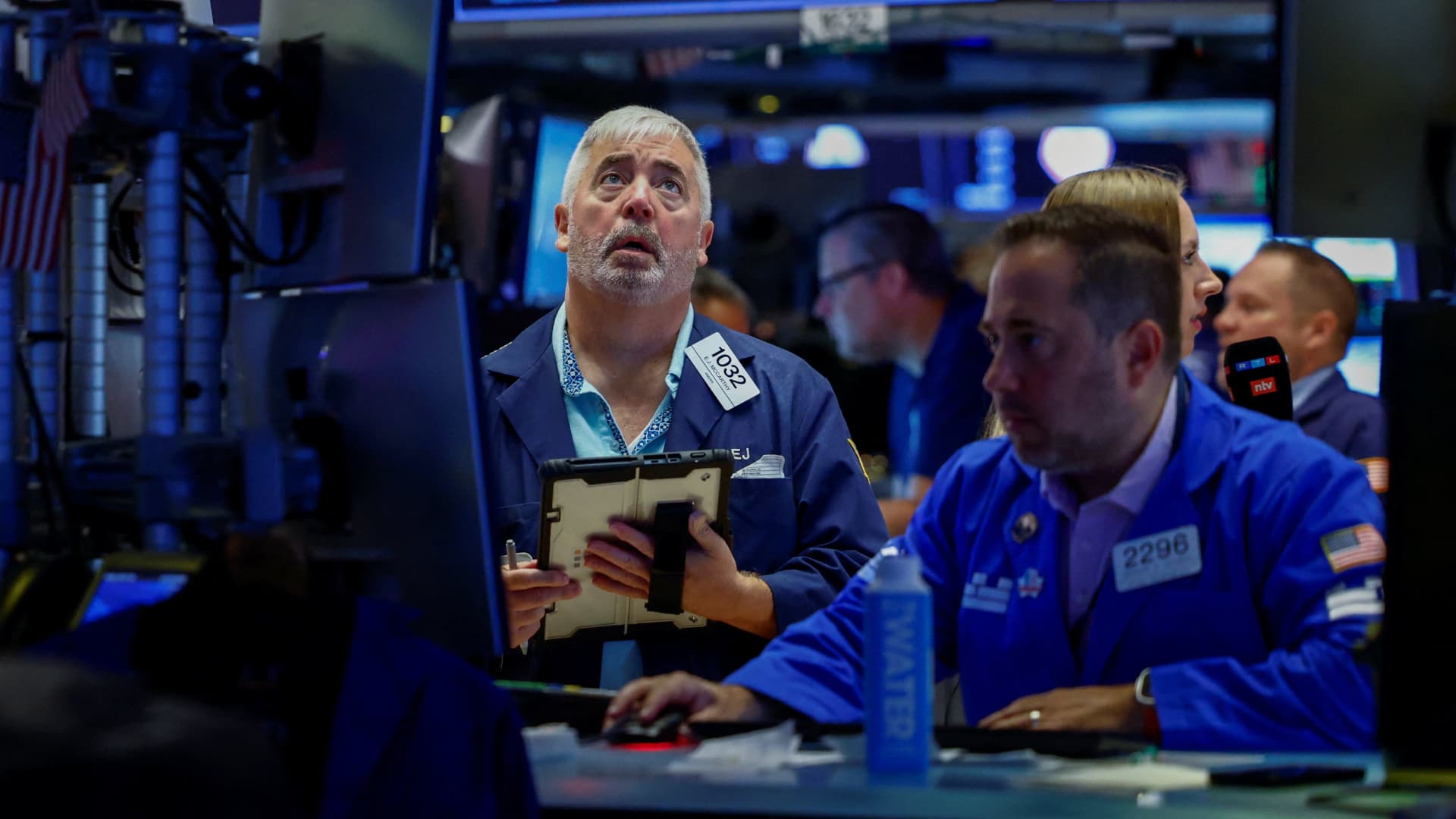 Stock market today: Live updates