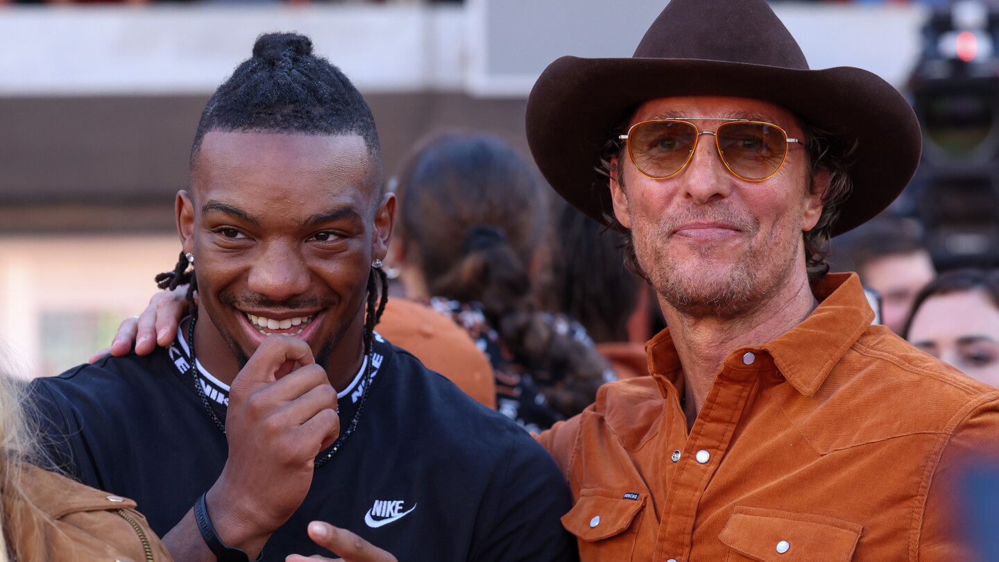 Bijan Robinson's congratulations included a text from Matthew McConaughey