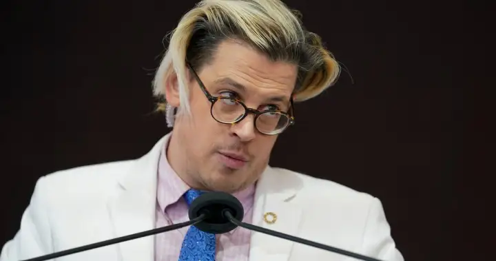 British far-right commentator Milo Yiannopoulos arrested by ICE in U.S. - National