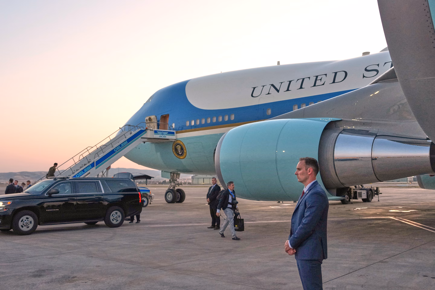 CIA had ‘low confidence’ in Iranian threat before Trump switched planes in Turkey