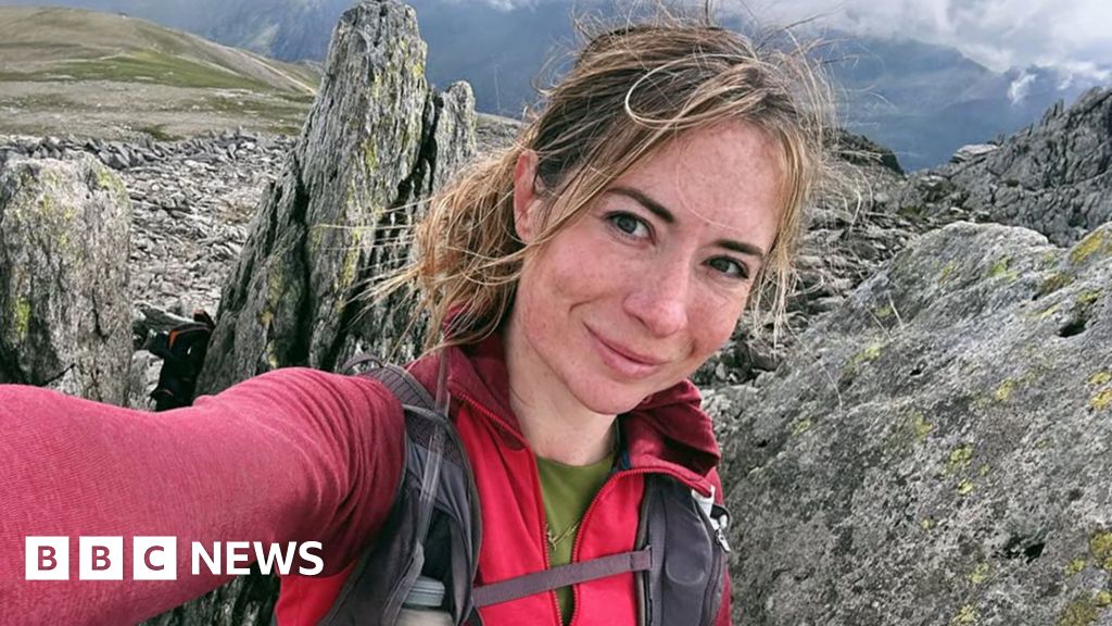 Climber Laura completes 'full house' of 1,072 peaks around UK - BBC