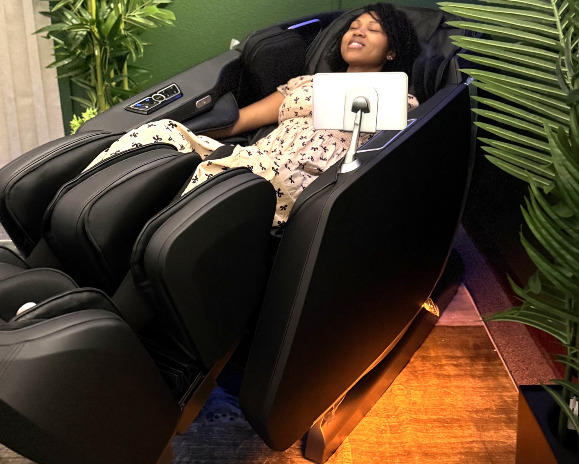 Eye on the Hills: Oakland Montclair vitamin shop adds wellness suite