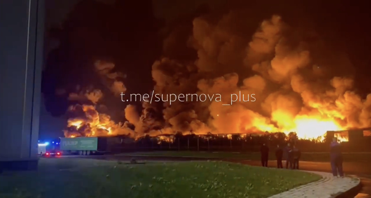 Fires Ravage Logistics Sites in Russia’s Orenburg and St. Petersburg