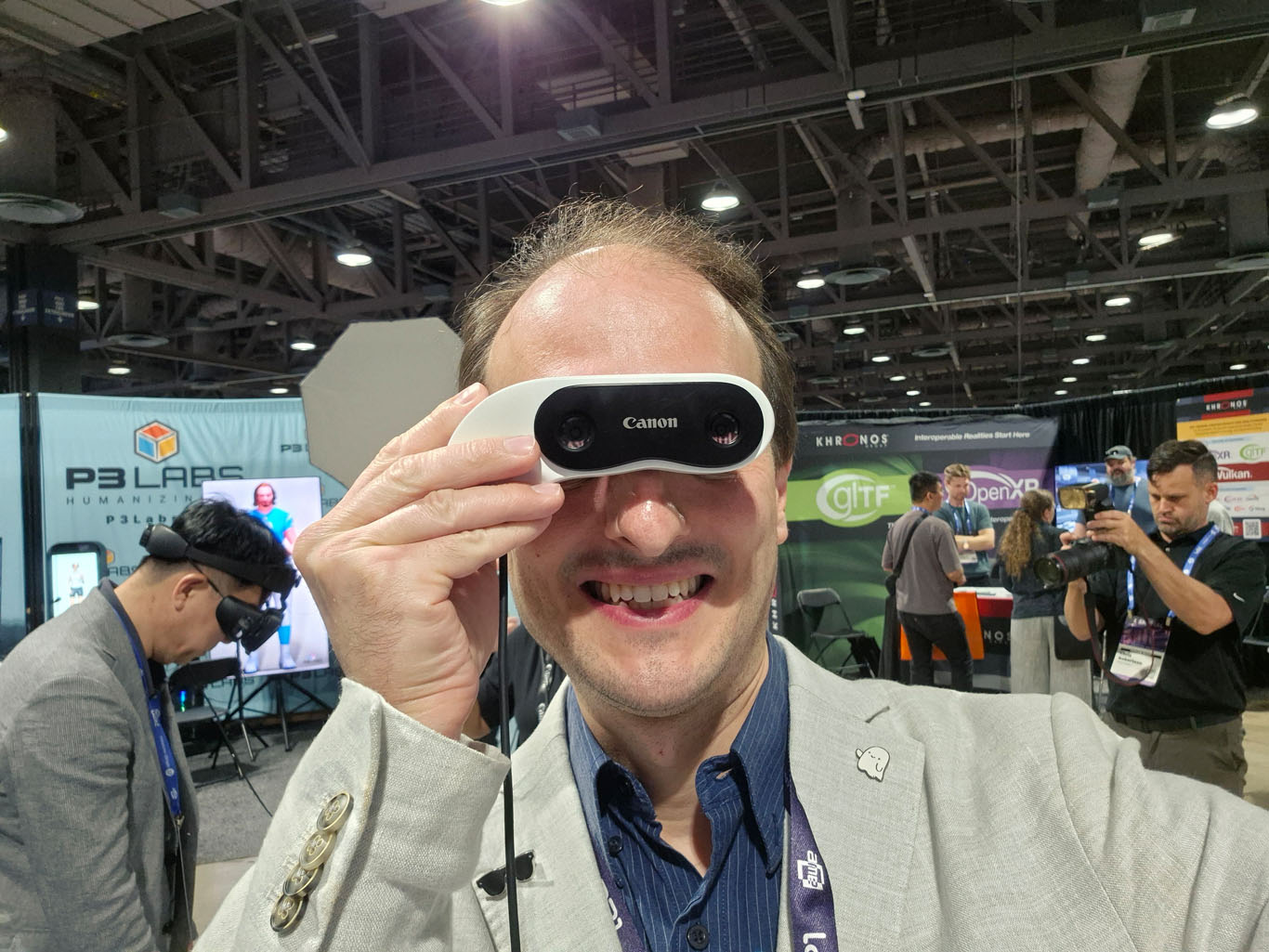 Hands-on Canon's $20K headset and very small MR prototype