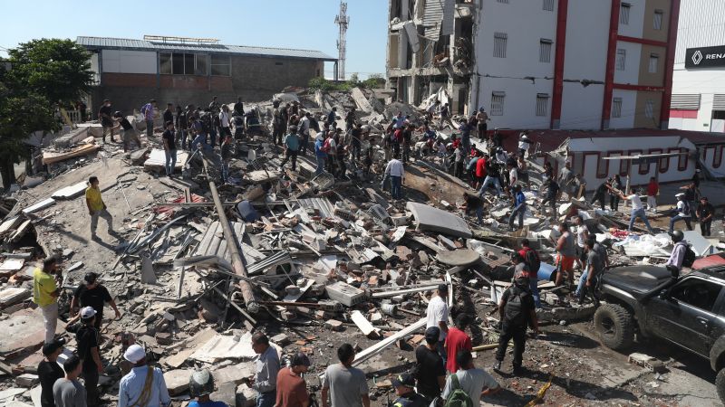 Live updates: At least 80 dead following 7.4 magnitude earthquake in Colombia