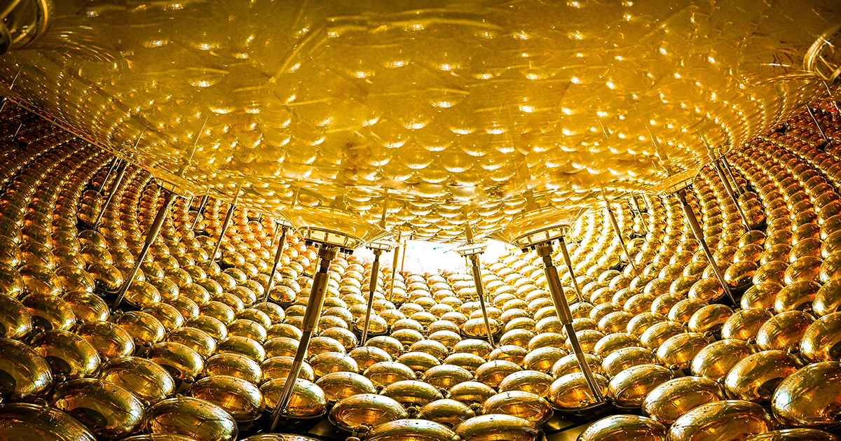 Neutrinos From Deep Inside Earth Provide a New Picture of the Mantle