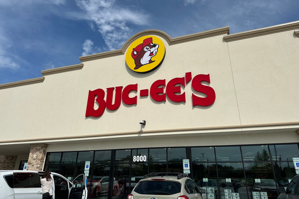 Ohio rallies around Beaver's Mini Mart in logo fight with Buc-ee’s