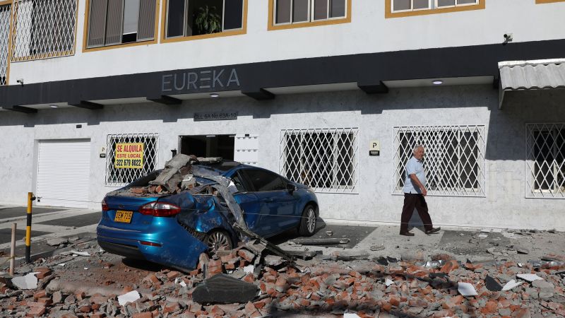 Powerful earthquake sparks evacuations in Colombia