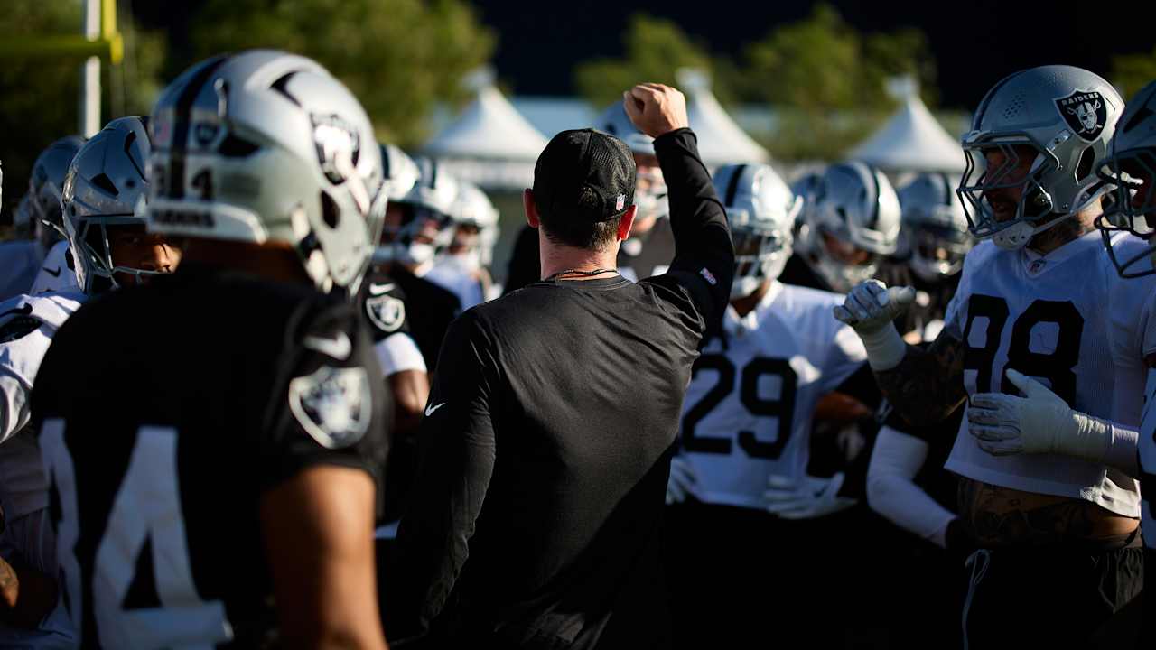 Raiders to play starters Thursday against Arizona Cardinals