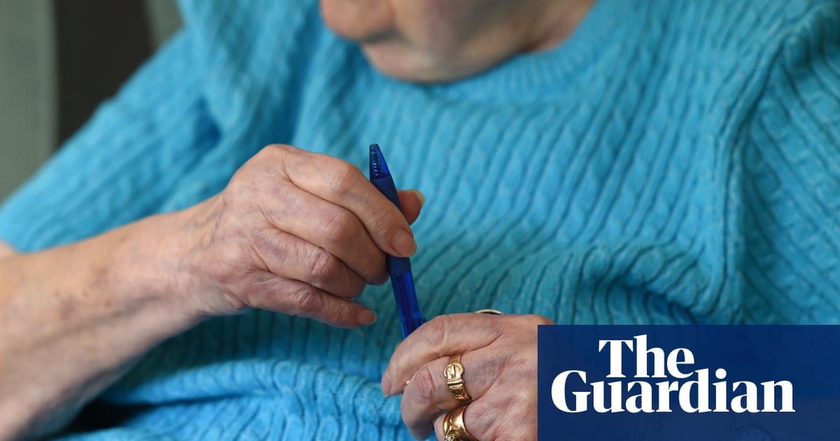 Statins can reduce dementia risk by up to 15%, long-term study suggests | Dementia