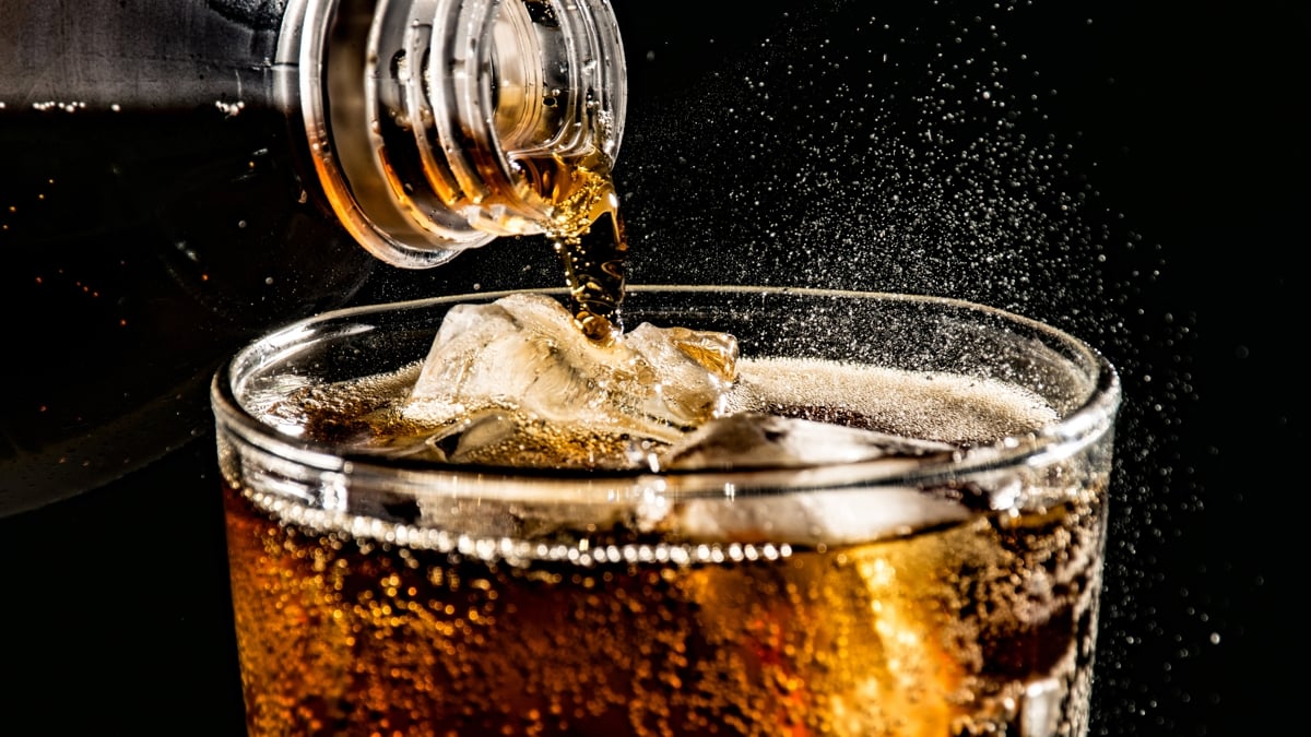 Sugar-Sweetened Beverages Linked to Stomach Cancer For The First Time : ScienceAlert