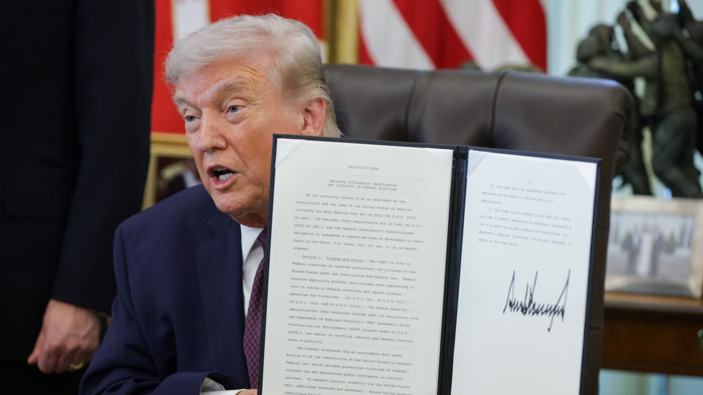Supreme Court halts a ruling on Trump mail voting order : NPR
