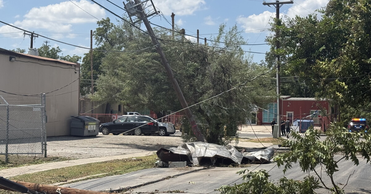 Thousands face days without power as San Antonio clears storm damage, residents seek relief