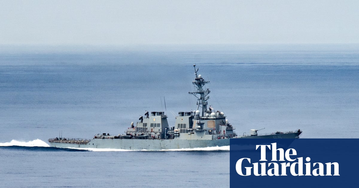 US Navy destroyer adrift in South China Sea for four days after losing power | US military