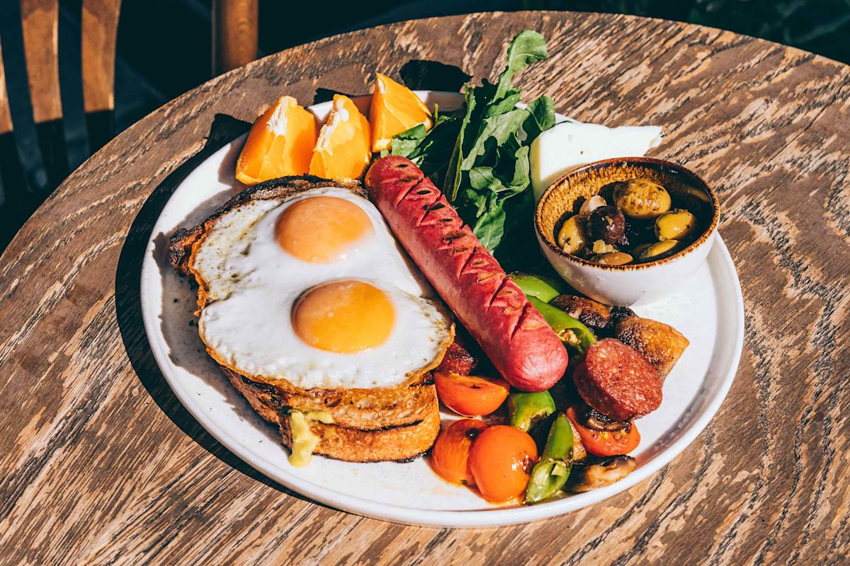 What Happened When Breakfast Skippers Started Eating in the Morning?
