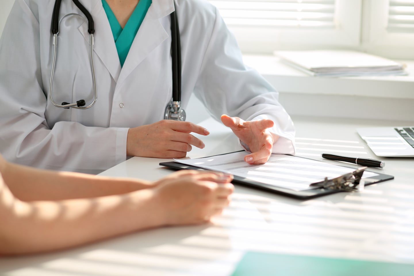 Women doctors can face uphill battle to become leaders in medicine