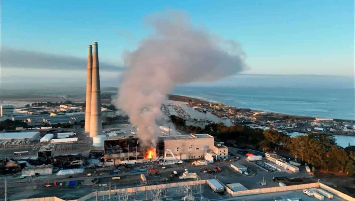 1,500 batteries burned during latest Moss Landing fire; shelter in place issued