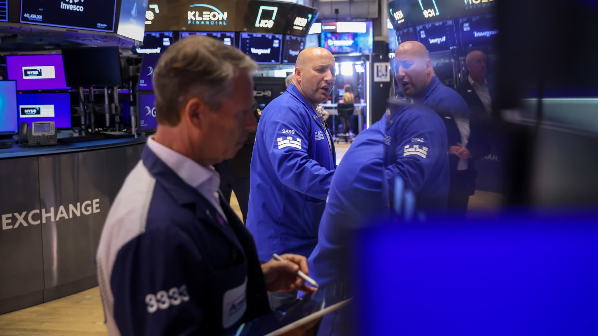 Stock market today: Live updates