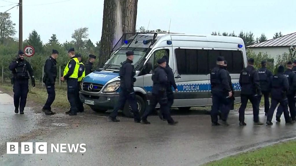 Poland says fire at Starlink station is sabotage as Denmark warns of rising Russian threat - BBC
