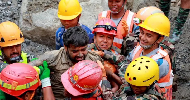 2 trapped workers rescued from tunnel 9 days after Nepal floods - National