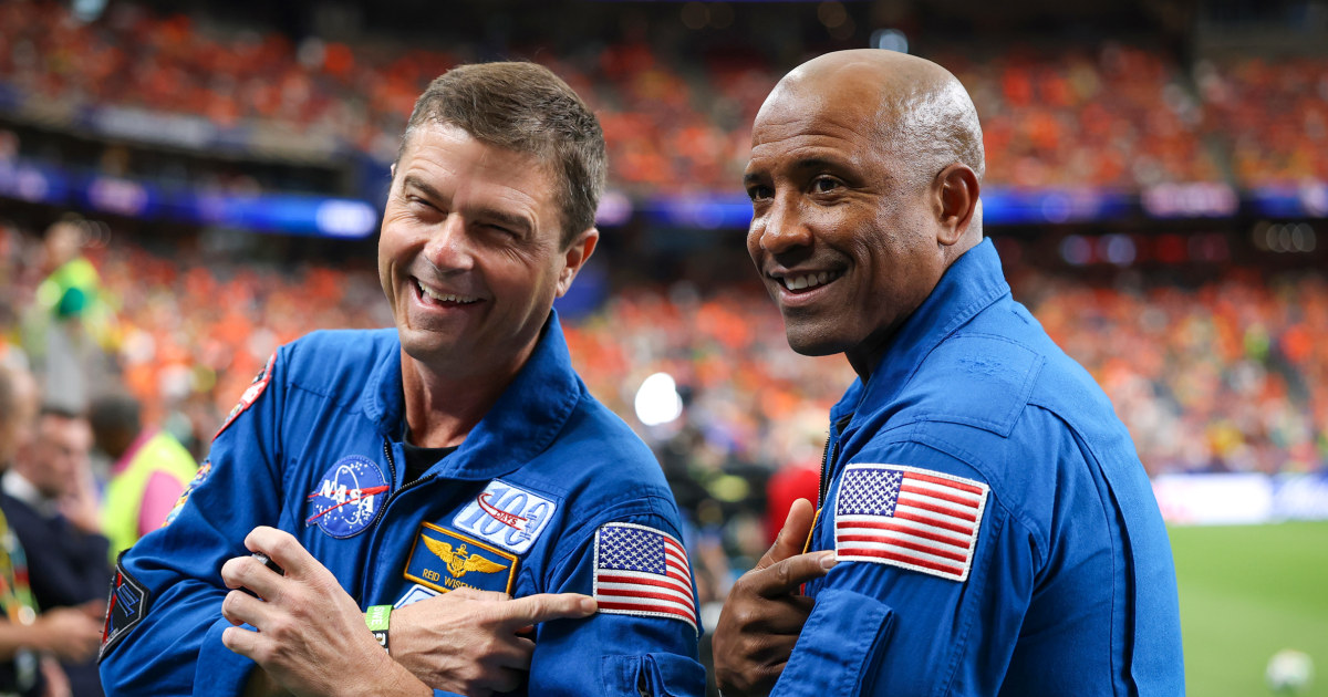 Artemis II moonshot commander and pilot are hanging up their astronaut suits at NASA