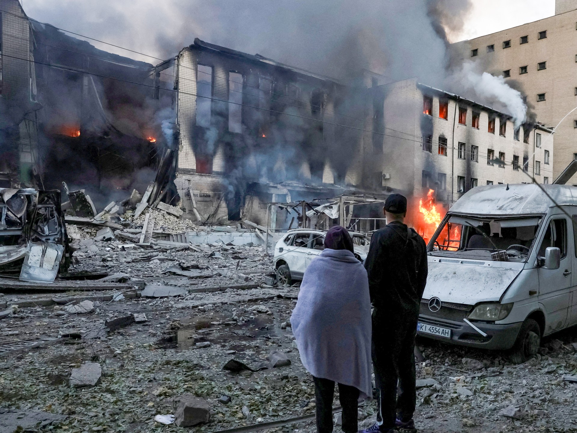 At least five people killed in Russia’s attacks on Ukraine’s Kyiv | Russia-Ukraine war News
