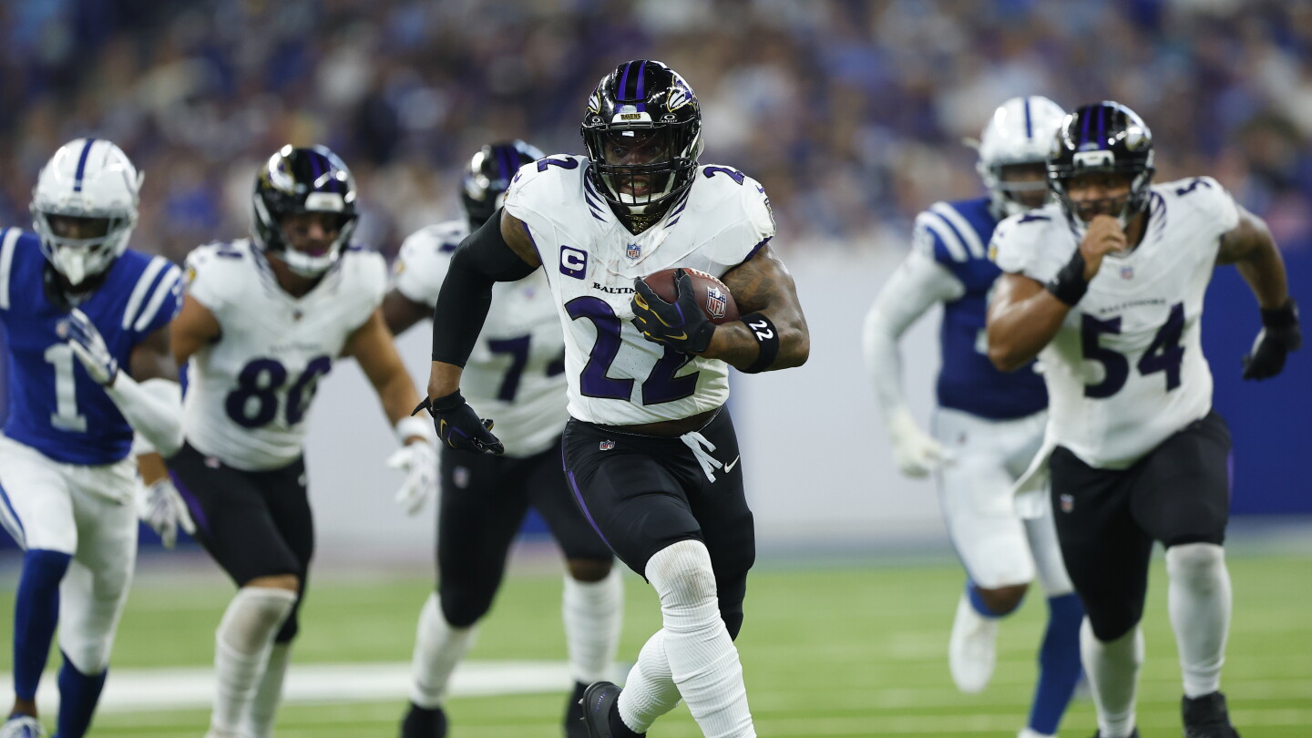 Emmitt Smith thinks Derrick Henry can break all-time rushing record