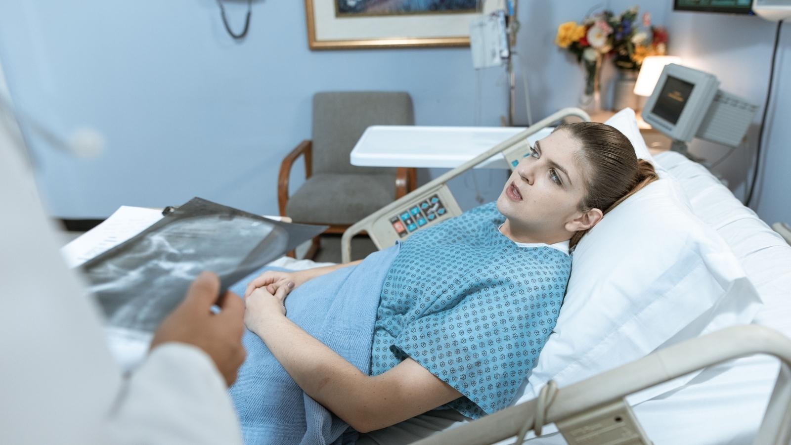 Her Parents Dismissed Her Sickness Her Entire Childhood—So She Told Facebook About Her Major Heart Surgery Before Her Own Mother