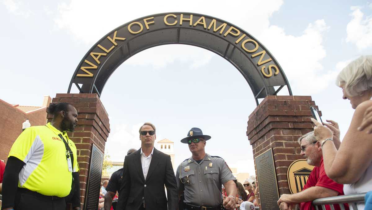 Lane Kiffin security plan ahead of Ole Miss return