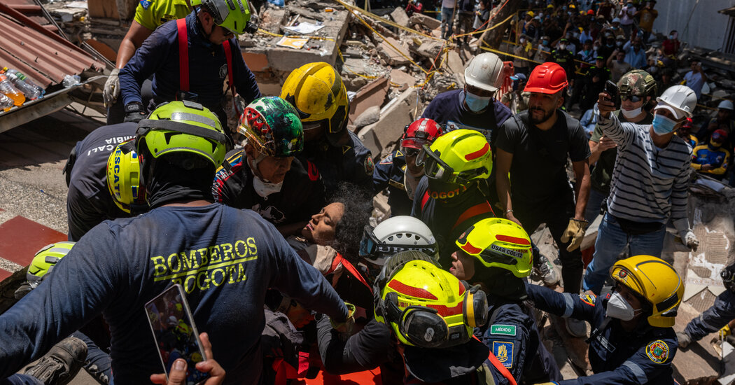Live Updates: 2 Trapped Workers Are Rescued After 9 Days in Nepal Tunnel