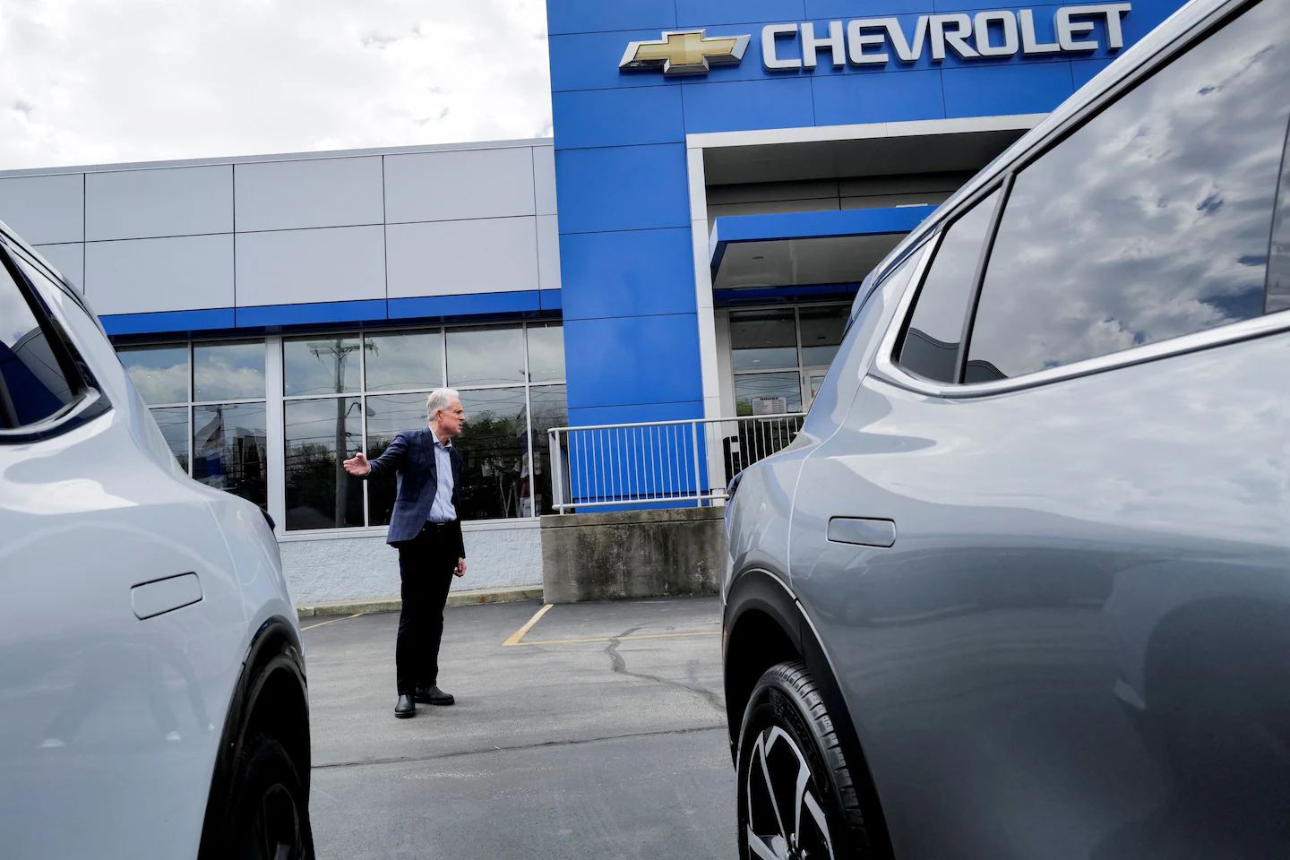 Opinion | Trump's fuel efficiency rules do not doom electric vehicle transition