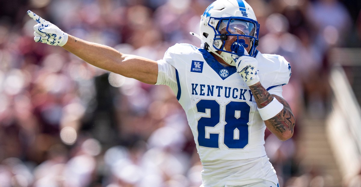 POSTGAME THOUGHTS: Catastrophe at Kyle Field as Kentucky dominates A&M
