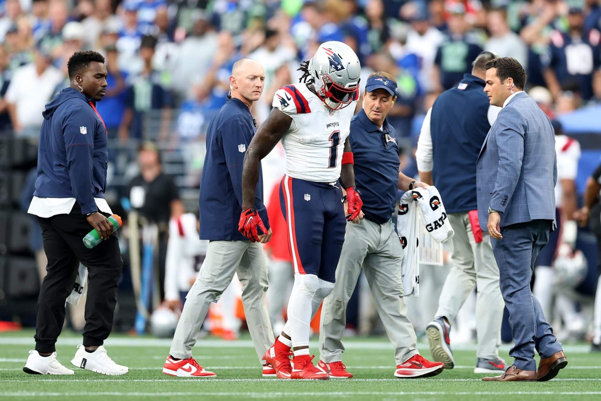 Patriots WR A.J. Brown ruled out vs. Seahawks with ankle injury