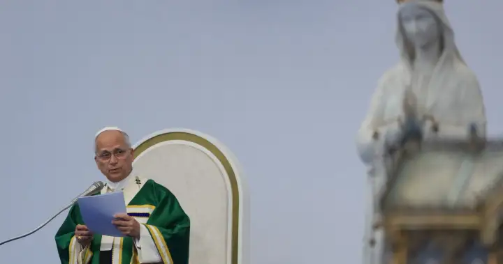 Pope Francis says medically-assisted dying is ‘false compassion’ - National