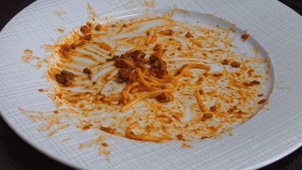 Restaurant etiquette says wait for all diners before clearing plates as expert weighs in