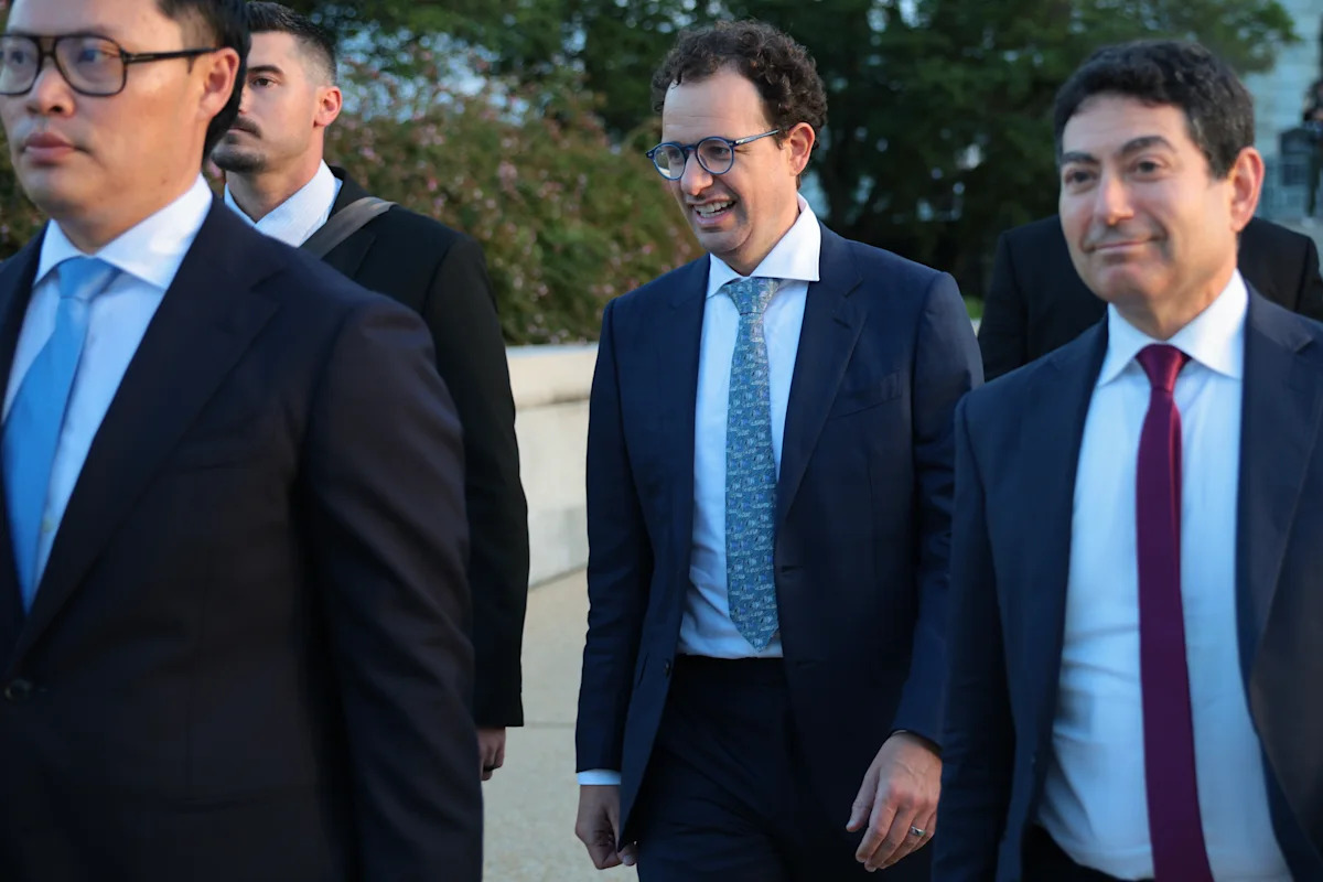 Stock market today: Dow, S&P 500, Nasdaq mixed as oil retreats, Anthropic and OpenAI fuel AI jitters