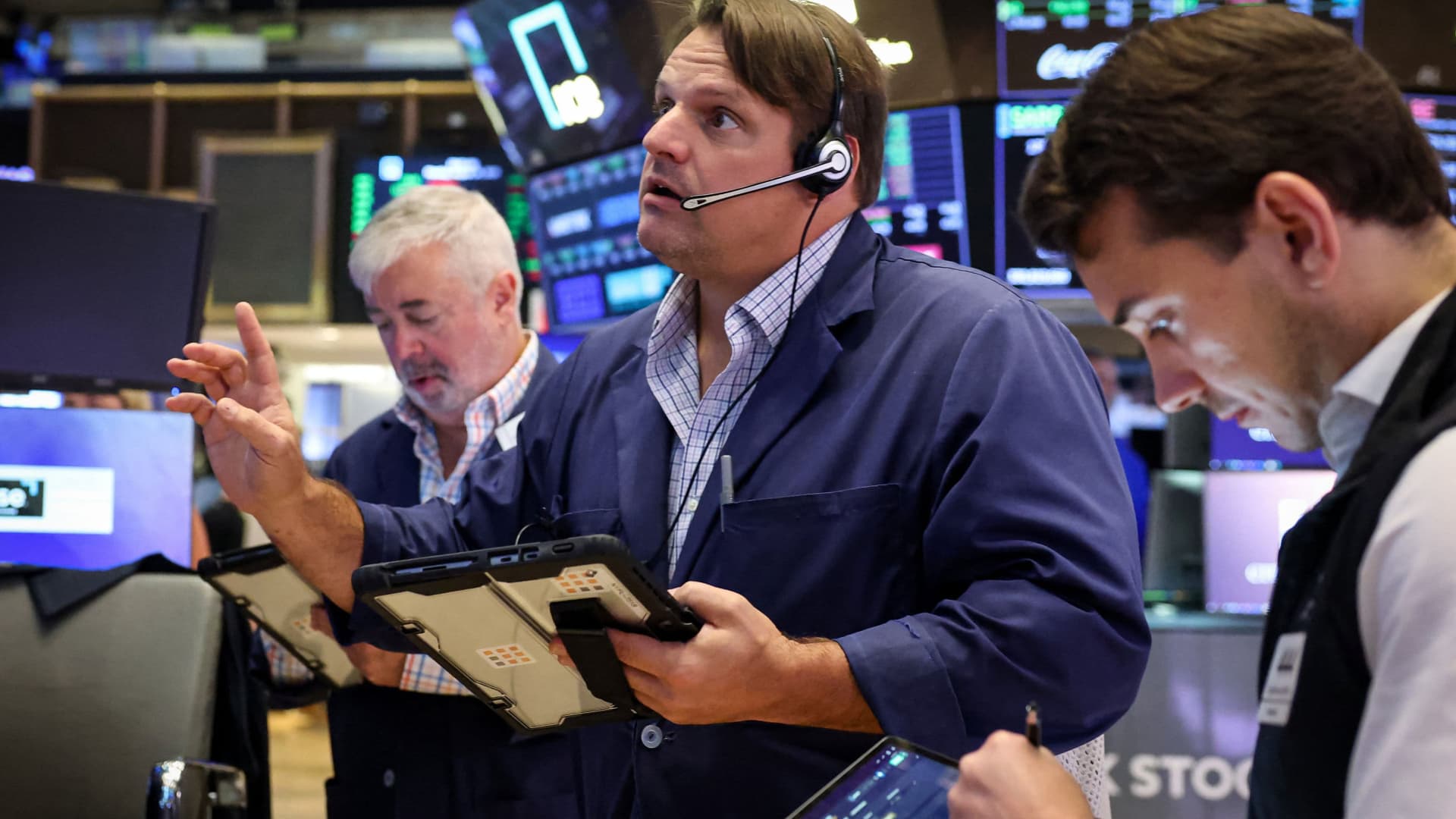 Stock market today: Live updates