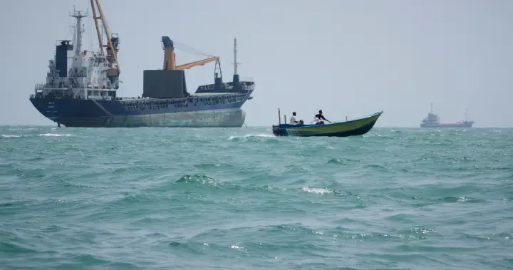 U.S. says claim Iran struck unmanned ship in Strait of Hormuz ‘total lie’ - National