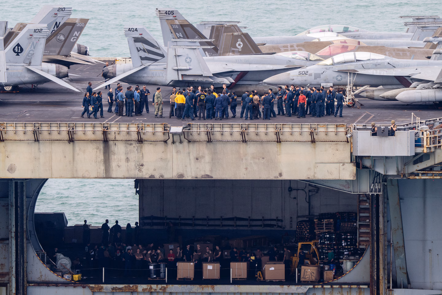USS Abraham Lincoln docks in Thailand after 9 months at sea - The Washington Post