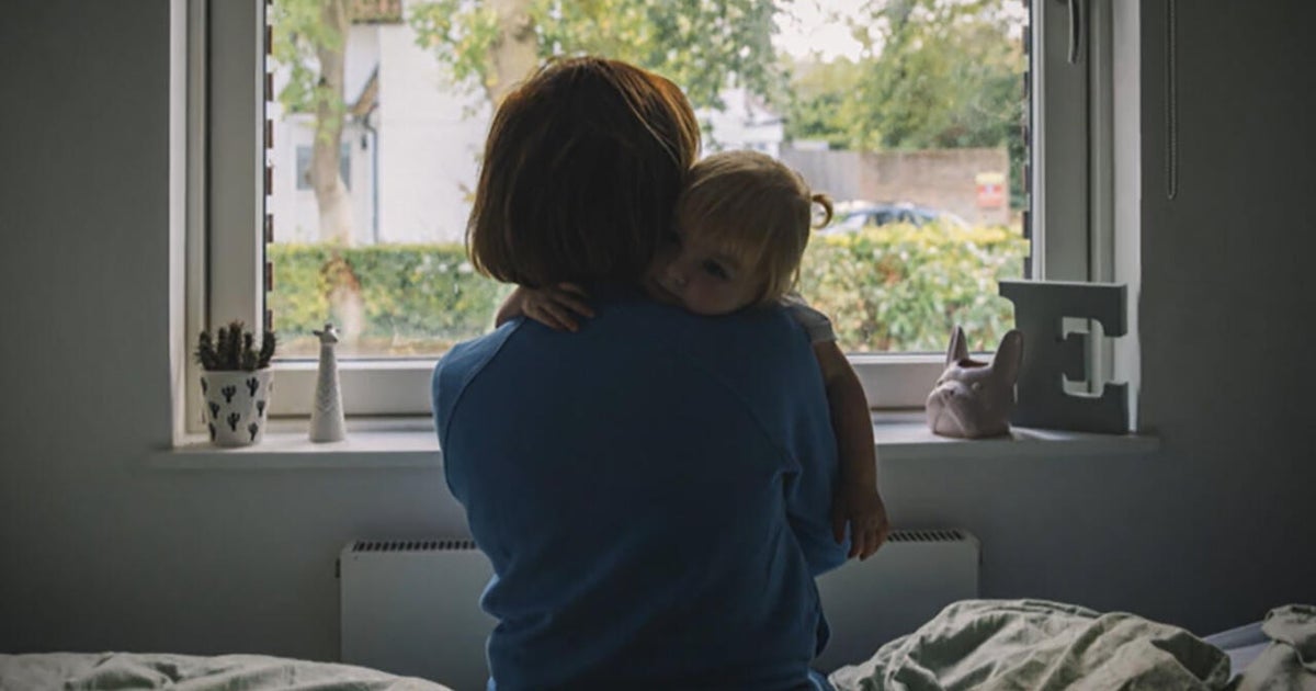 What is postpartum psychosis? - CBS News
