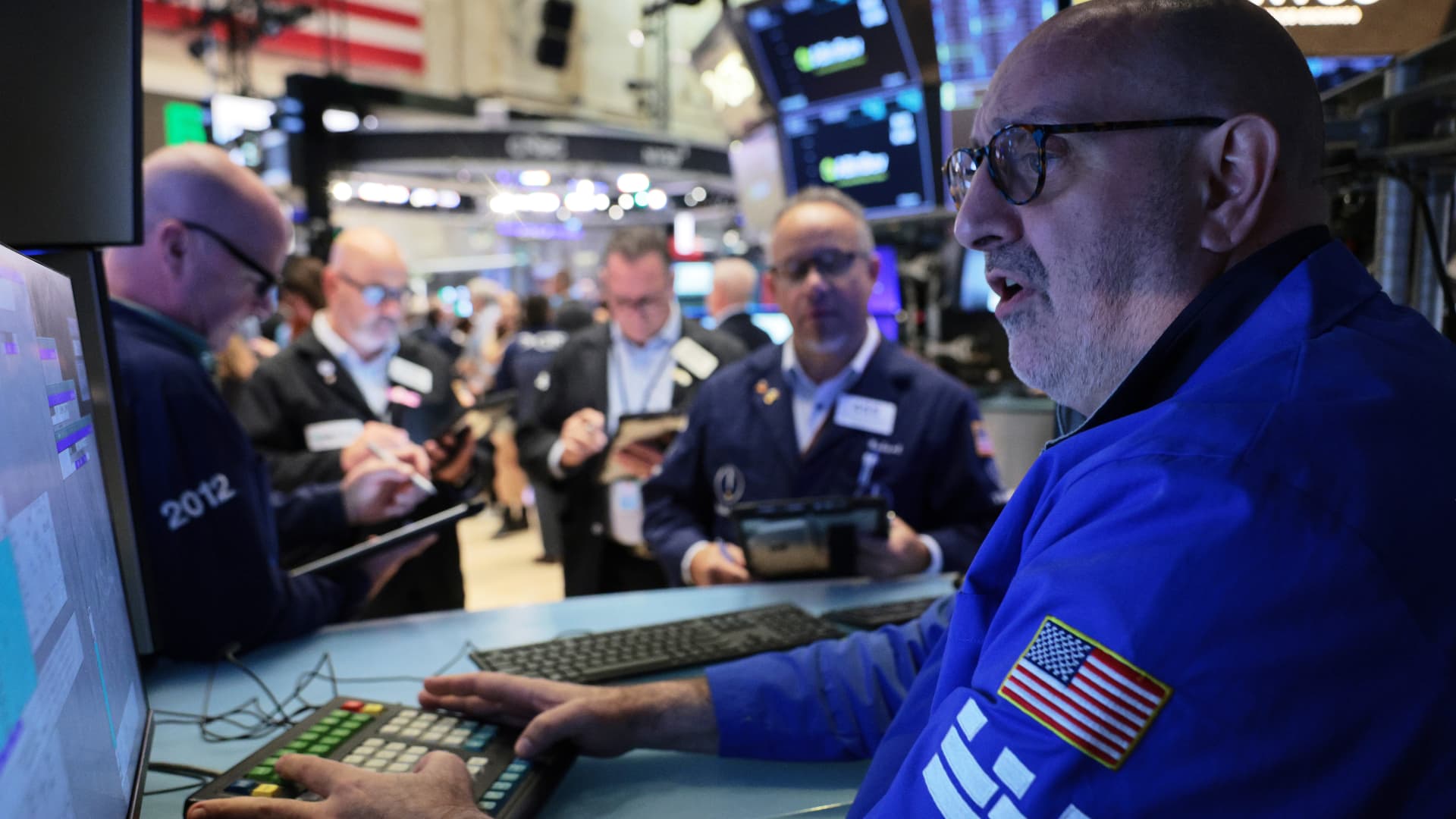 Stock market today: Live updates