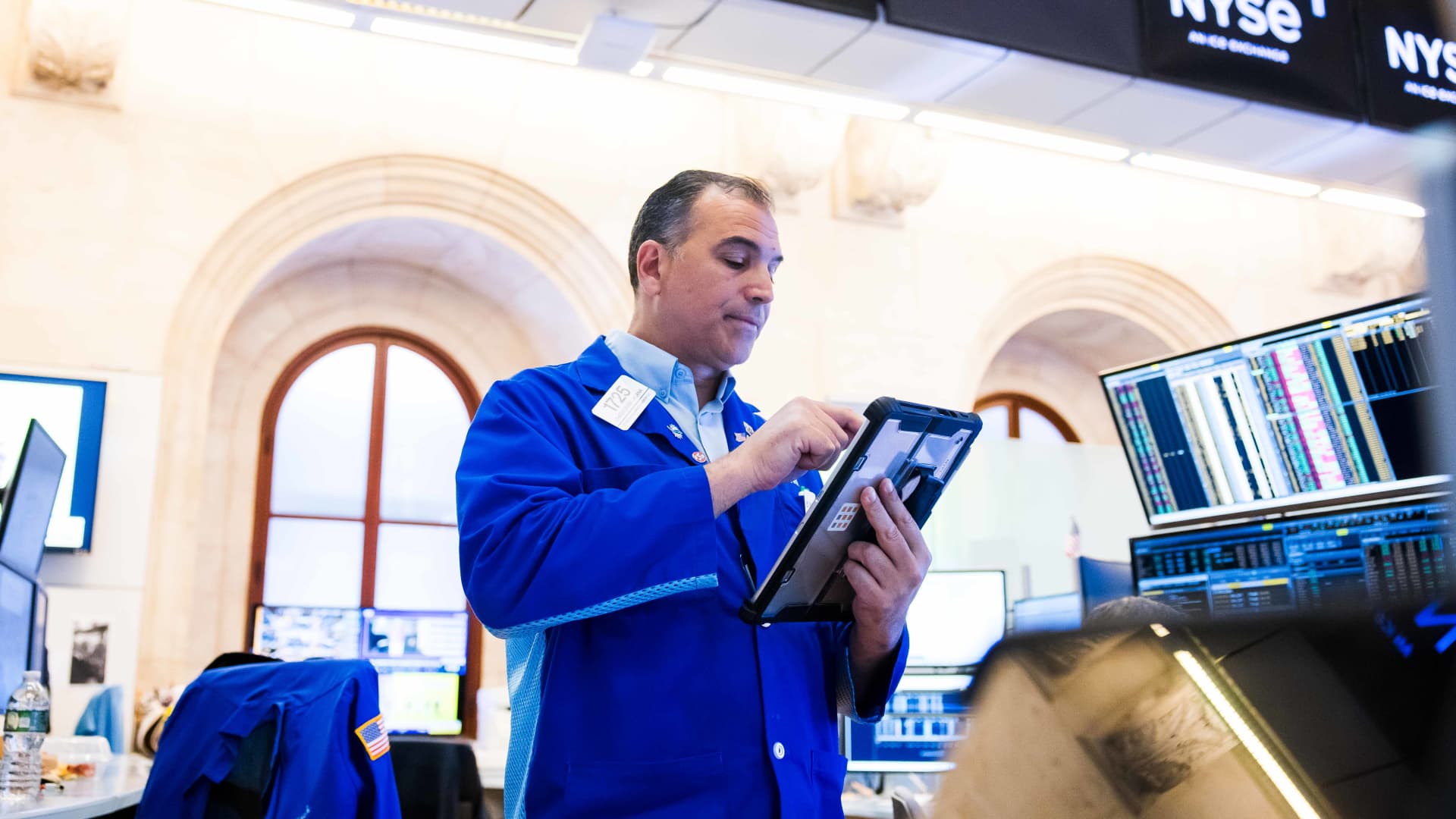 Stock market today: Live updates