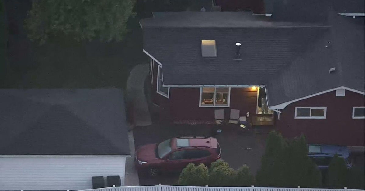 5 people found shot to death in murder-suicide in Mundelein, Illinois, police say
