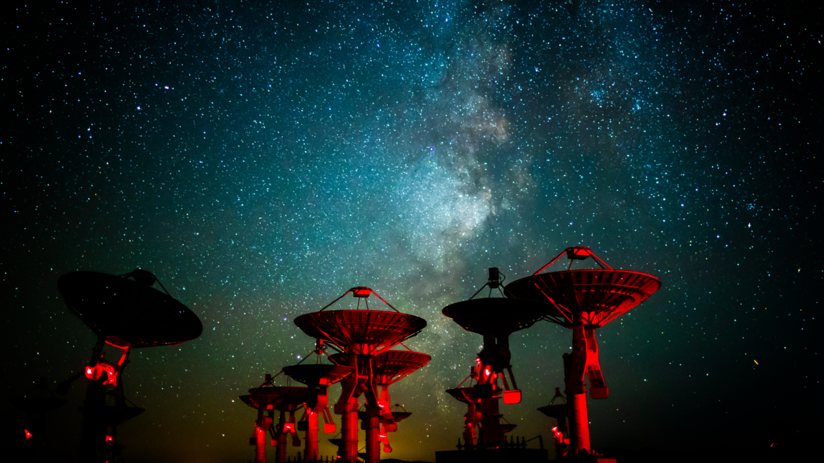 A Strange Radio Signal in The Far Reaches of The Milky Way Is Behaving Like Nothing Else in The Galaxy : ScienceAlert