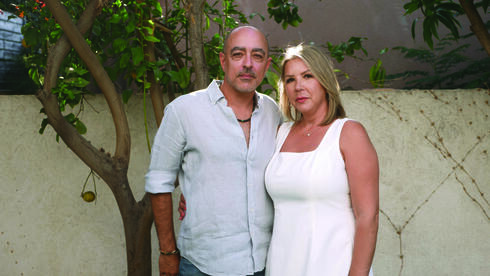 Cancer strikes twice: husband and wife diagnosed in same month, undergo chemo togethe