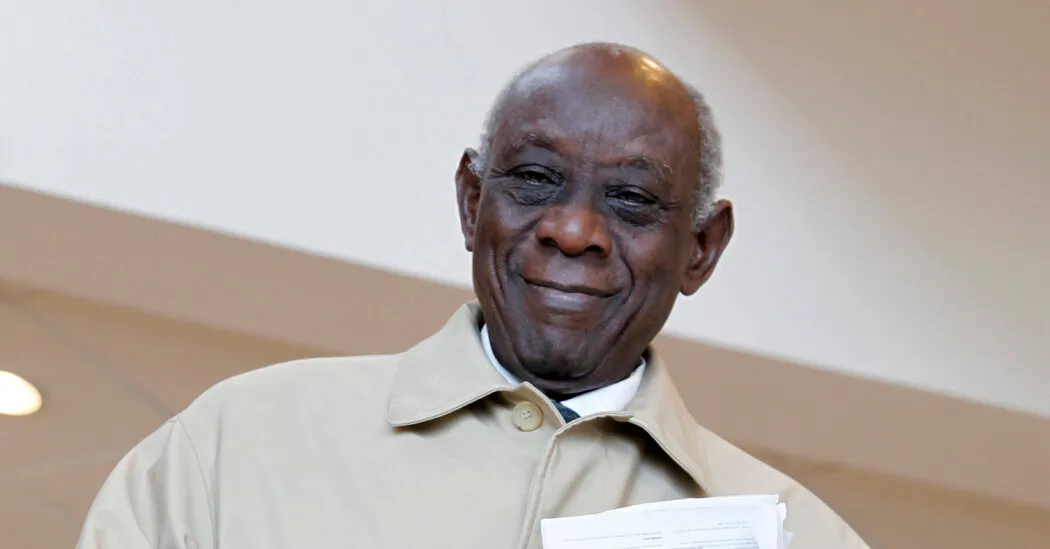 Cheikh Hamidou Kane, Author of Seminal Anticolonial Novel, Dies at 98