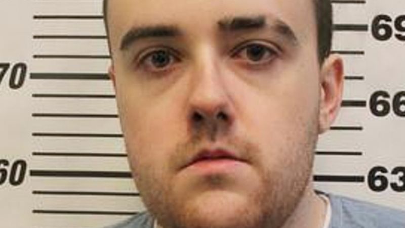 Convicted murderer serving life escapes through Tennessee prison fence, uses stolen truck as getaway vehicle, officials say