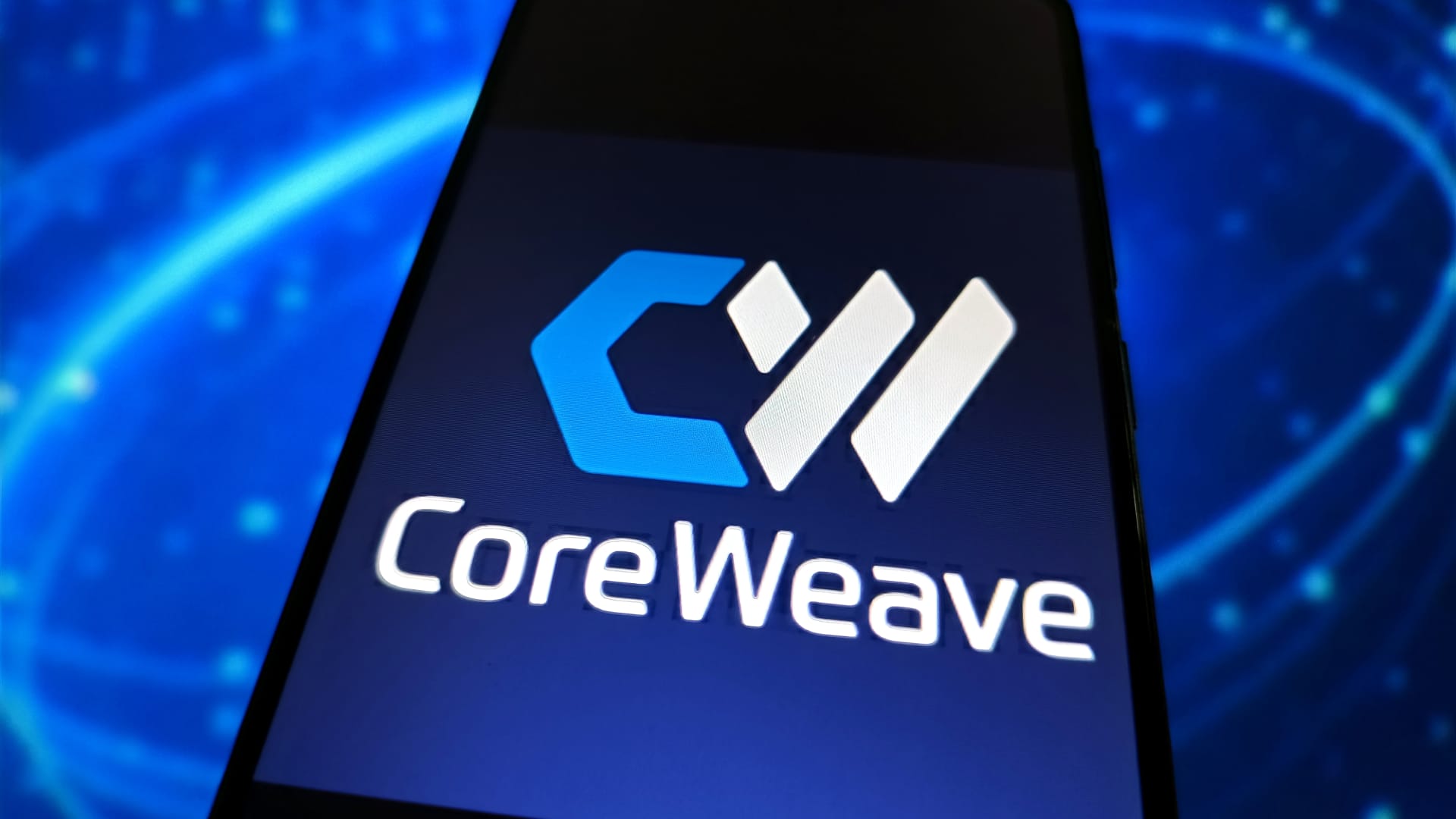 CoreWeave stock sinks as bond yields surge near 15%