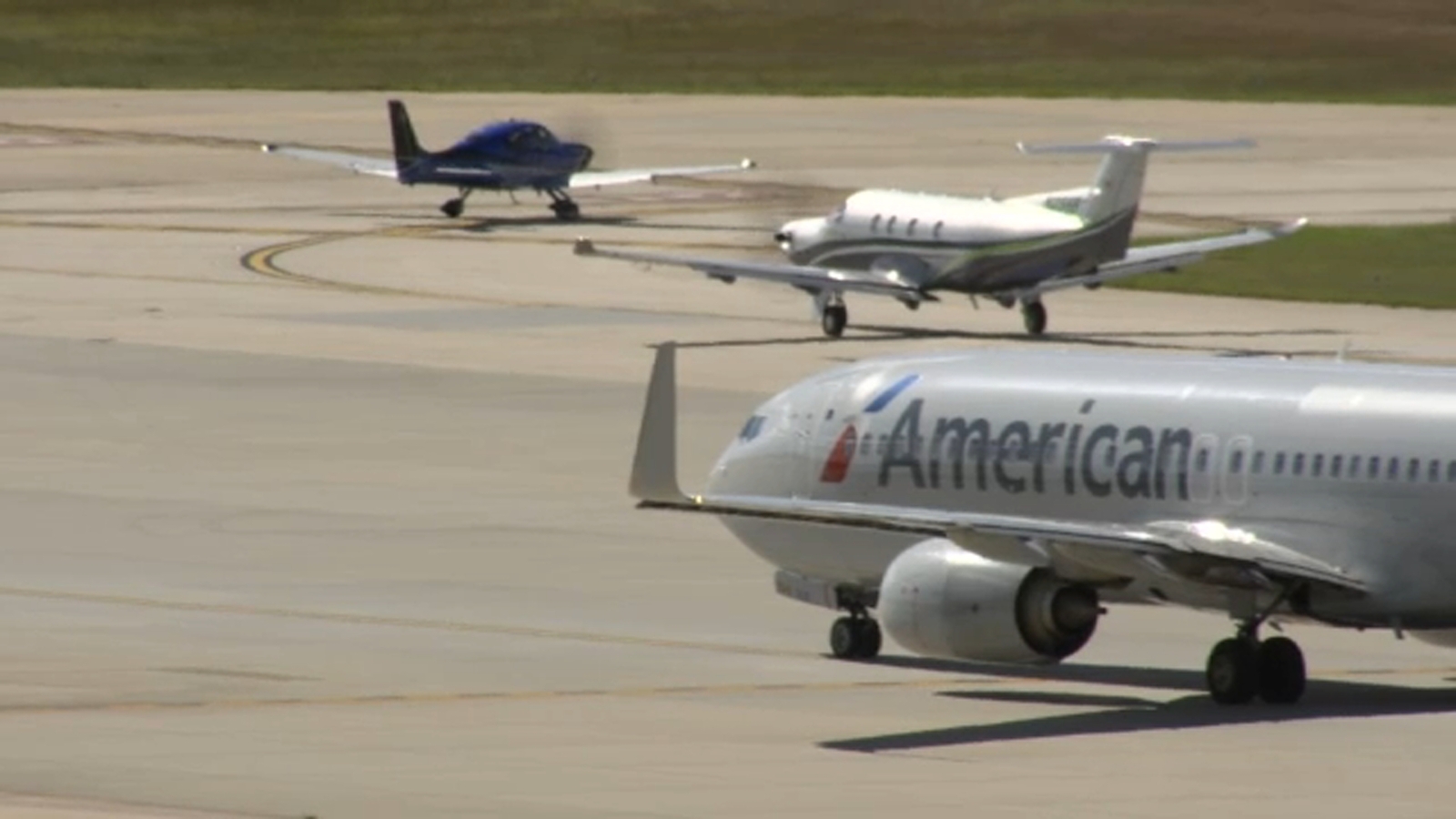 Flight disruptions cause more than 200 delays at RDU: 'It's a mess'